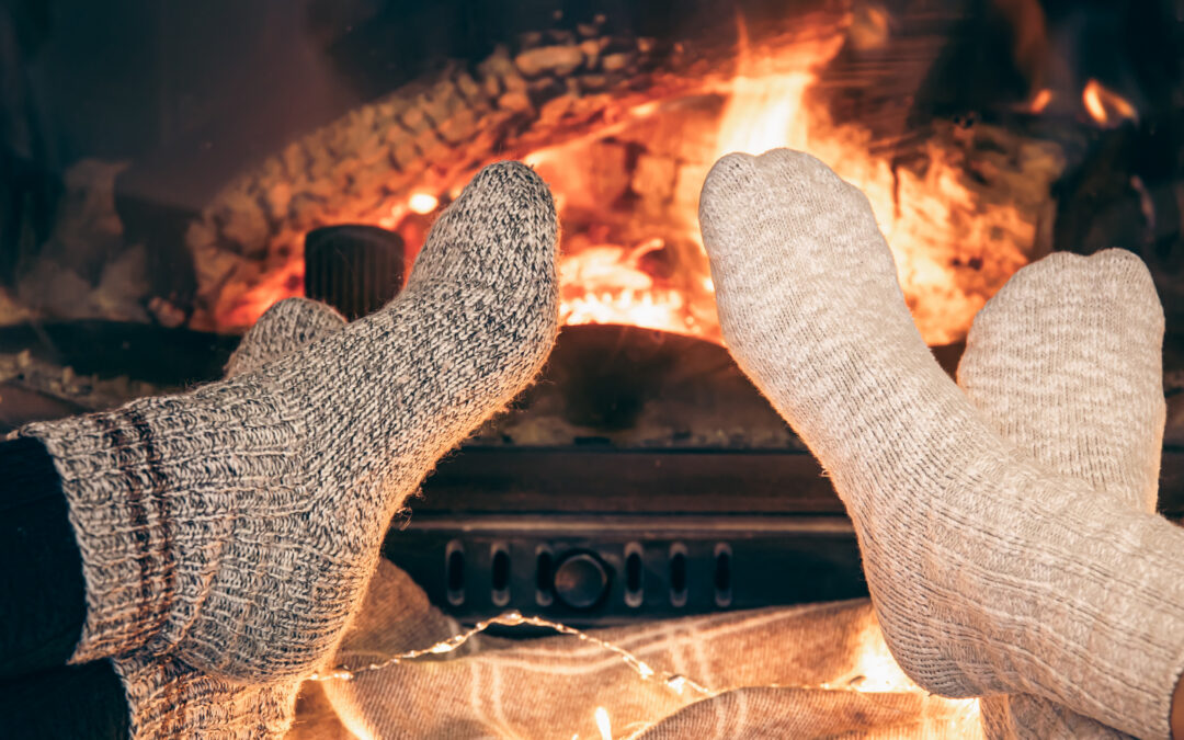 Have a Hearth! Valentine’s Day Decorations for your Mantel